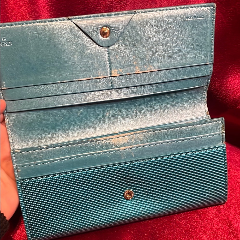 Fendi Green Wallet - Picture 10 of 12